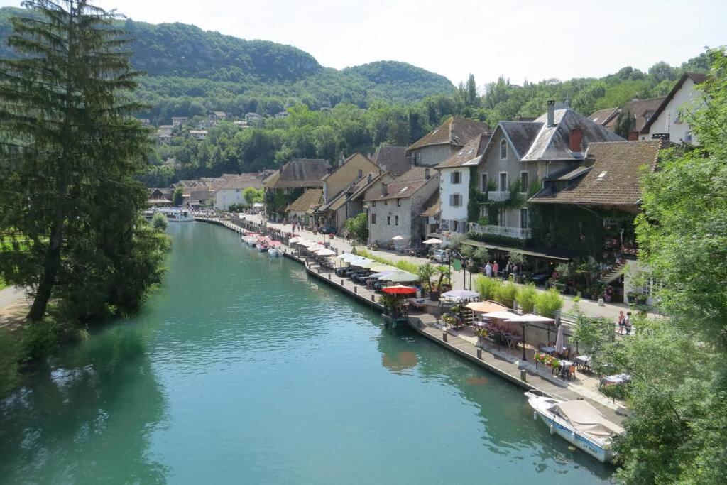 Le Portougais, chalet à Chanaz, la petite Venise savoyarde Exterior foto